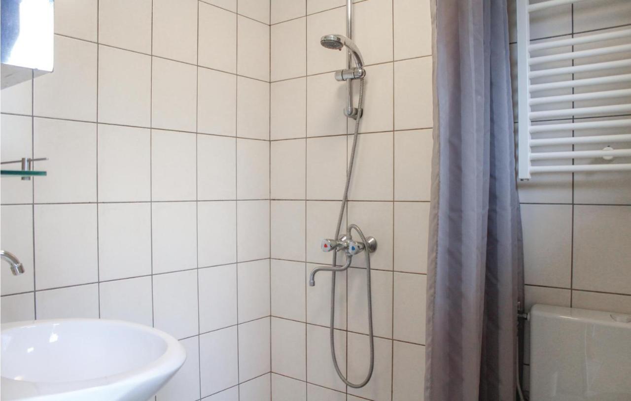 Lovely Home In Reutum With Wifi Екстериор снимка